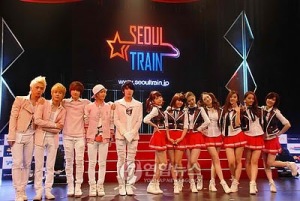 D-NA @ Seoul Train Events (avec Rainbow) Daeguknamah3